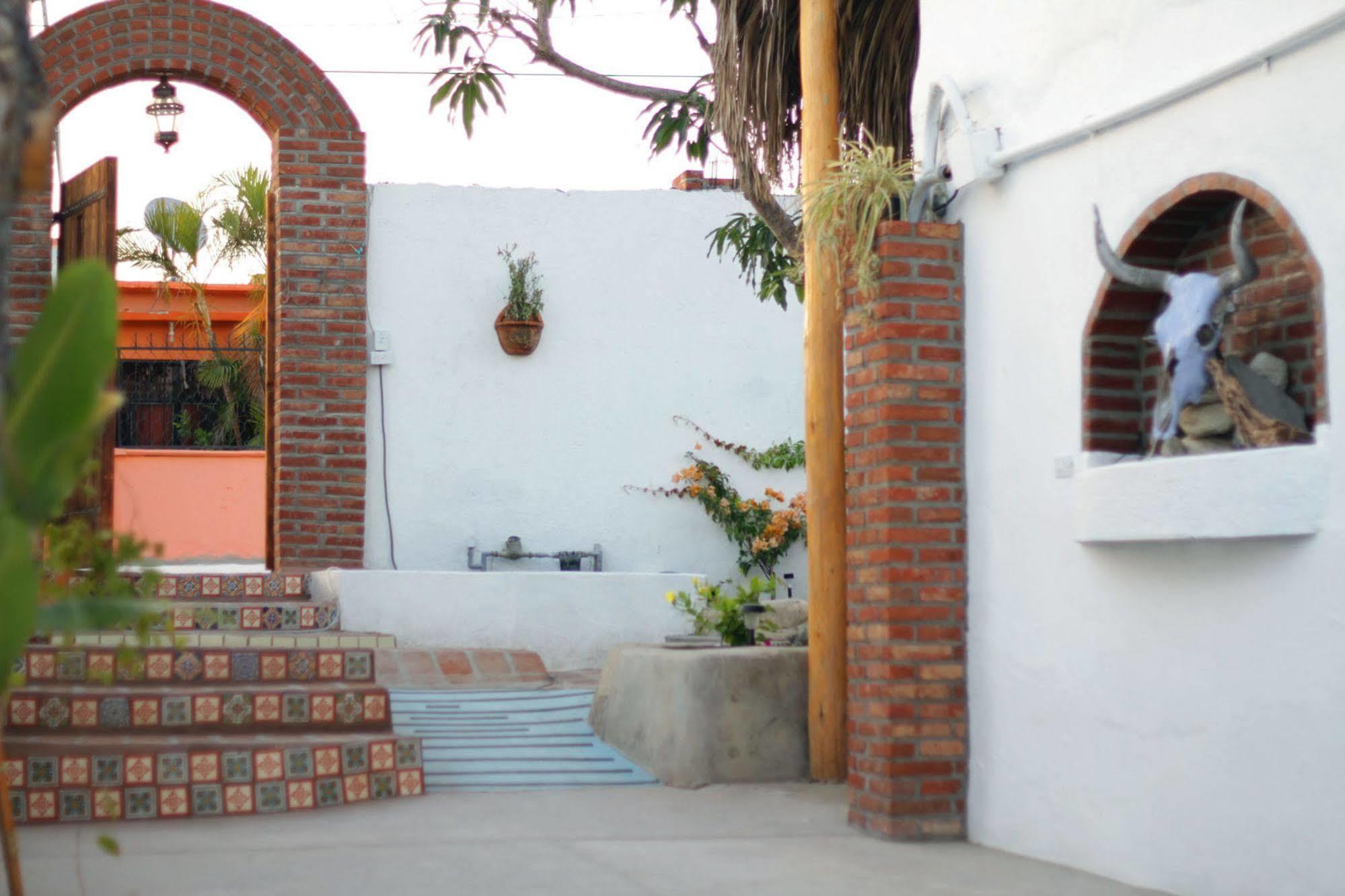 Hotel La Bohemia Todos los Santos Esterno foto